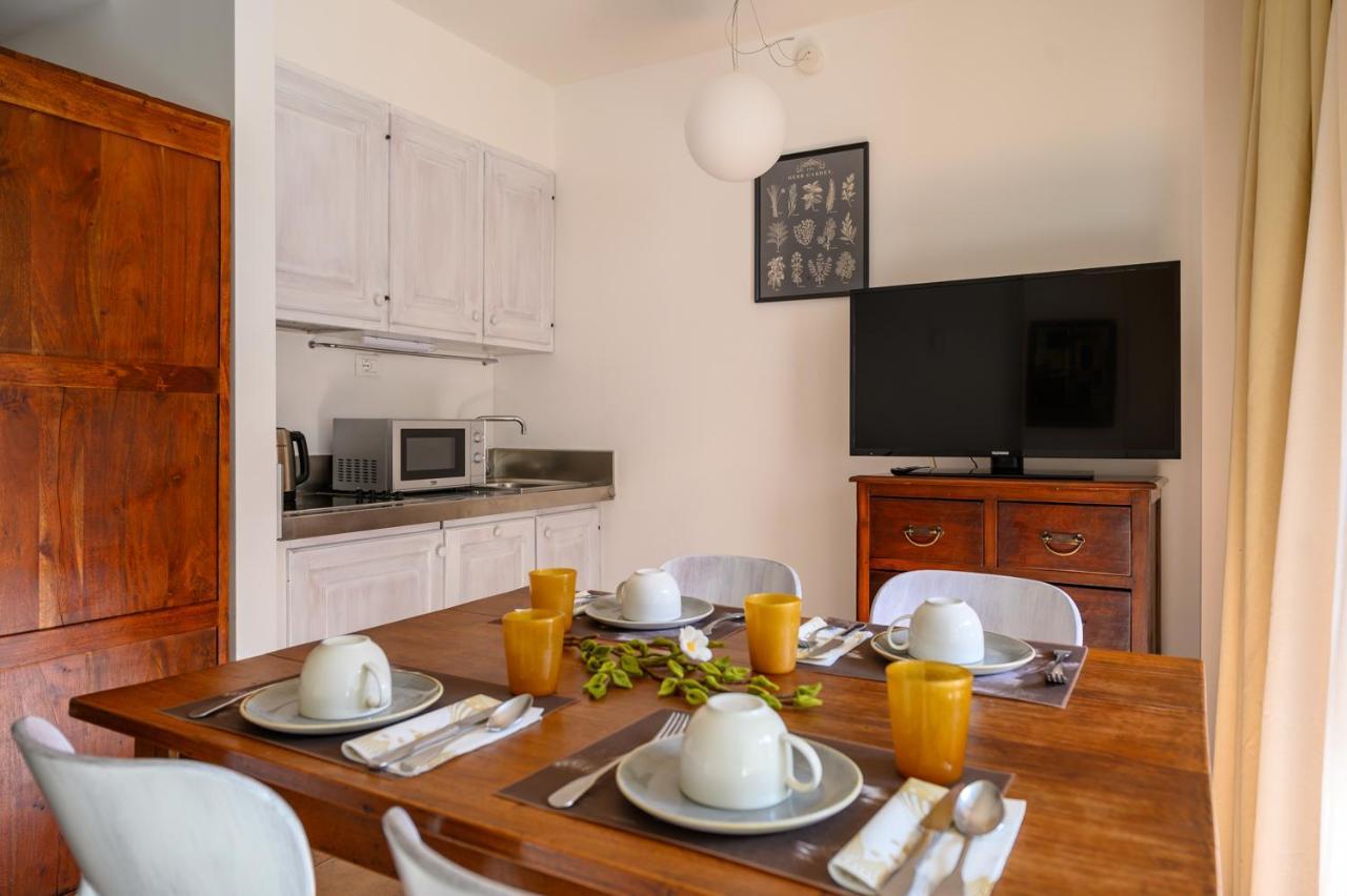 Alpesmith - Bike & Ski Apartments Бардонеккія Екстер'єр фото