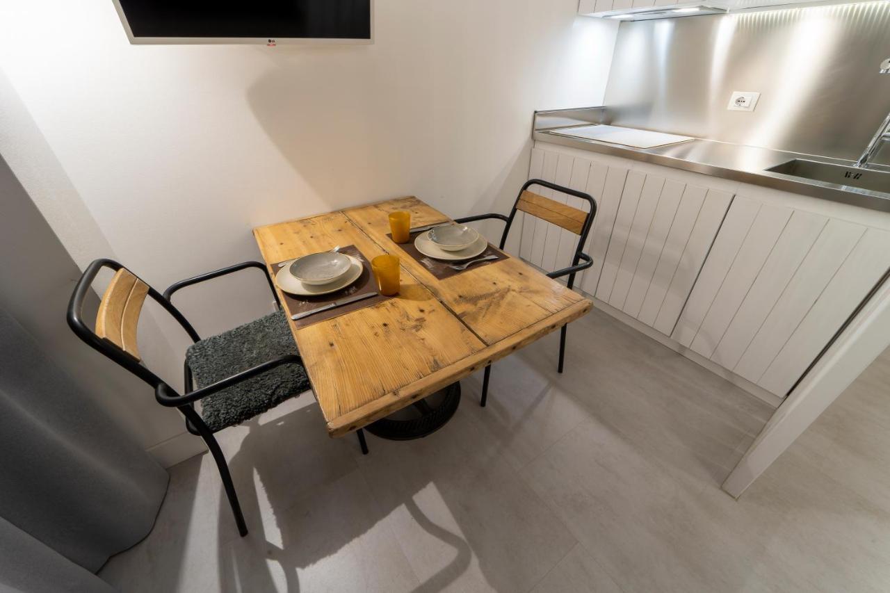 Alpesmith - Bike & Ski Apartments Бардонеккія Екстер'єр фото