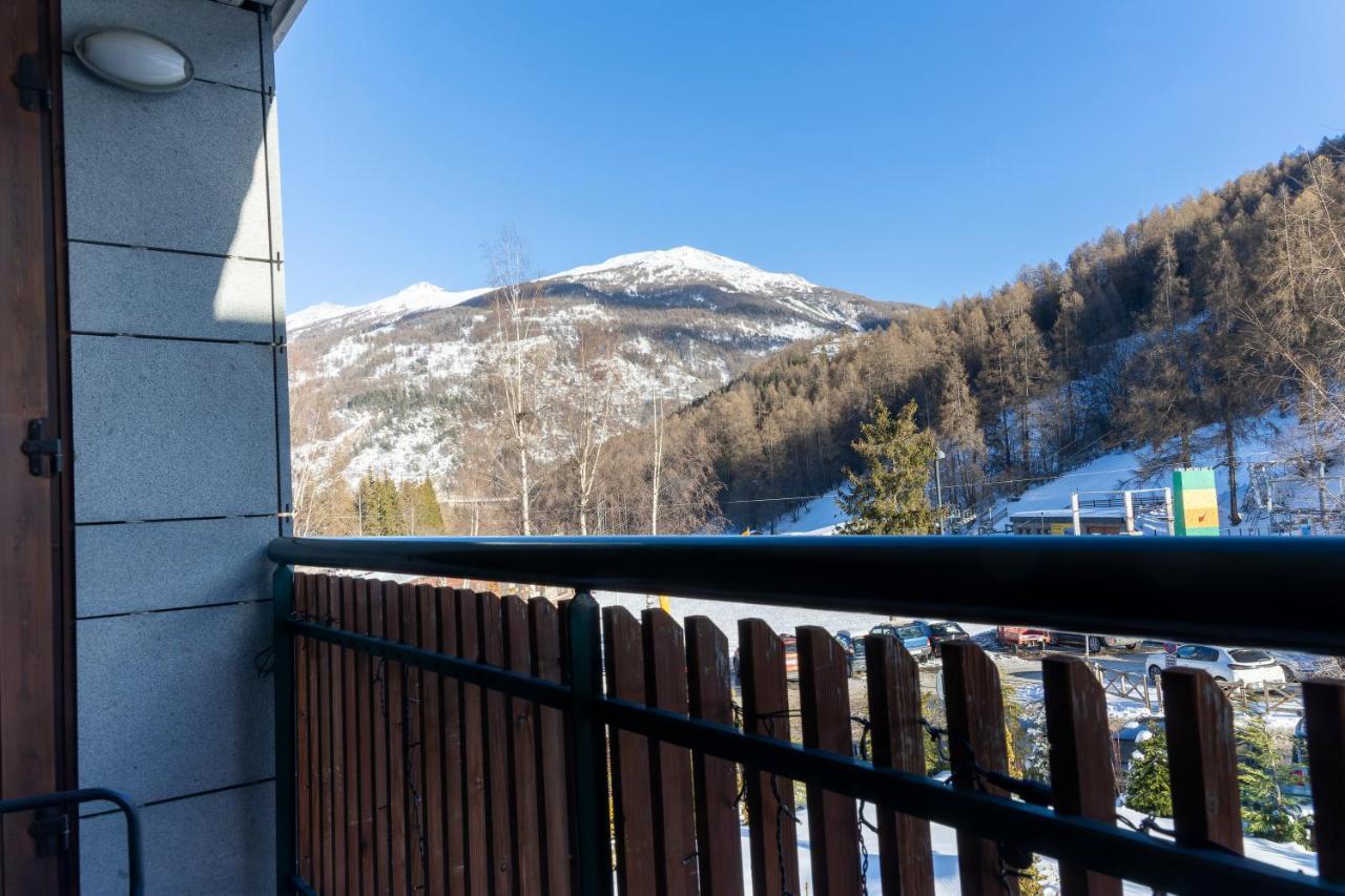 Alpesmith - Bike & Ski Apartments Бардонеккія Екстер'єр фото
