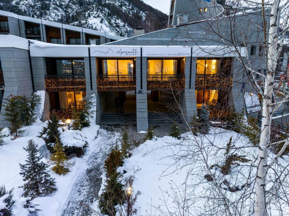 Alpesmith - Bike & Ski Apartments Бардонеккія Екстер'єр фото